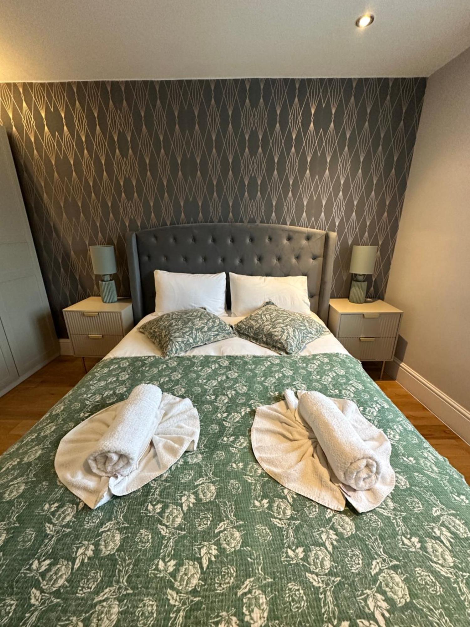 Stylish Flat Minutes From Covent Garden - West End Лондон Екстер'єр фото